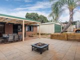 https://images.listonce.com.au/custom/160x/listings/12-biala-court-mooroolbark-vic-3138/511/01524511_img_17.jpg?xYFSm9zjd-c