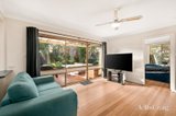 https://images.listonce.com.au/custom/160x/listings/12-blueberry-road-mooroolbark-vic-3138/476/01748476_img_05.jpg?VpipZ290T1U