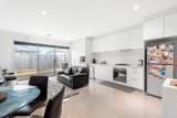 https://images.listonce.com.au/custom/160x/listings/12-botanic-place-wantirna-south-vic-3152/751/01857751_img_01.jpg?_fKerYCWwFk