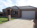 https://images.listonce.com.au/custom/160x/listings/12-brahman-drive-delacombe-vic-3356/823/01575823_img_01.jpg?Dm6zXM5Ahyg