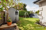 https://images.listonce.com.au/custom/160x/listings/12-brosnan-road-bentleigh-east-vic-3165/025/01980025_img_11.jpg?RJ7YzWbJLBs