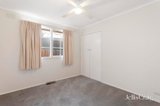 https://images.listonce.com.au/custom/160x/listings/12-broughton-avenue-croydon-vic-3136/158/01812158_img_12.jpg?DqU-3leU3wM