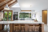 https://images.listonce.com.au/custom/160x/listings/12-brown-street-brighton-east-vic-3187/334/01682334_img_04.jpg?wBvd4Zz2Y-c