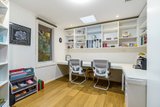 https://images.listonce.com.au/custom/160x/listings/12-caithness-crescent-glen-waverley-vic-3150/652/01952652_img_10.jpg?G40Md9U5aEU