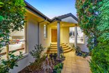 https://images.listonce.com.au/custom/160x/listings/12-caithness-crescent-glen-waverley-vic-3150/652/01952652_img_15.jpg?wPeD2DNhCk0