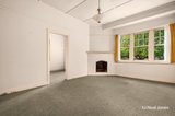 https://images.listonce.com.au/custom/160x/listings/12-carramar-avenue-camberwell-vic-3124/667/01126667_img_05.jpg?WoXJiN3DiXE