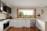 https://images.listonce.com.au/custom/160x/listings/12-champion-crescent-bundoora-vic-3083/209/01821209_img_07.jpg?4-PBE-DAJ5g