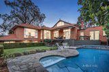https://images.listonce.com.au/custom/160x/listings/12-chaucer-crescent-canterbury-vic-3126/370/01704370_img_02.jpg?FimStsrVr6A