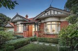 https://images.listonce.com.au/custom/160x/listings/12-chaucer-crescent-canterbury-vic-3126/370/01704370_img_03.jpg?sbGTOJk4H6U