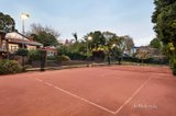 https://images.listonce.com.au/custom/160x/listings/12-chaucer-crescent-canterbury-vic-3126/370/01704370_img_11.jpg?rgGtTlNPJz4