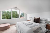 https://images.listonce.com.au/custom/160x/listings/12-chaucer-crescent-canterbury-vic-3126/370/01704370_img_15.jpg?CSGCtuafokU