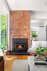 https://images.listonce.com.au/custom/160x/listings/12-chisholm-street-soldiers-hill-vic-3350/805/01842805_img_03.jpg?Qvw68W1rEu0