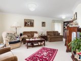 https://images.listonce.com.au/custom/160x/listings/12-clearwater-drive-lilydale-vic-3140/840/01524840_img_05.jpg?IxICBllvrcA