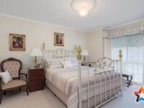 https://images.listonce.com.au/custom/160x/listings/12-clearwater-drive-lilydale-vic-3140/840/01524840_img_13.jpg?lHVYesL4gzg