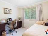 https://images.listonce.com.au/custom/160x/listings/12-clearwater-drive-lilydale-vic-3140/840/01524840_img_17.jpg?H0HVrDPivM8