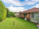 https://images.listonce.com.au/custom/160x/listings/12-clearwater-drive-lilydale-vic-3140/840/01524840_img_21.jpg?8SQEXHE0ju4