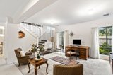 https://images.listonce.com.au/custom/160x/listings/12-coach-house-boulevard-woodend-vic-3442/043/01896043_img_03.jpg?_EUSTws_Cyo