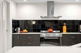 https://images.listonce.com.au/custom/160x/listings/12-coach-house-boulevard-woodend-vic-3442/043/01896043_img_12.jpg?hvc1yilU_fs
