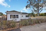 https://images.listonce.com.au/custom/160x/listings/12-colchester-road-kilsyth-vic-3137/030/01753030_img_01.jpg?2Ljhm9oK65o