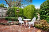 https://images.listonce.com.au/custom/160x/listings/12-commerford-place-chirnside-park-vic-3116/300/01871300_img_11.jpg?LnPbj6yiCEE