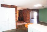 https://images.listonce.com.au/custom/160x/listings/12-creswick-street-glen-waverley-vic-3150/437/01912437_img_03.jpg?3BqIgpeMgPc
