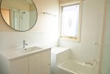 https://images.listonce.com.au/custom/160x/listings/12-creswick-street-glen-waverley-vic-3150/437/01912437_img_08.jpg?3XwmvUiNNIU
