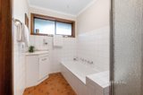 https://images.listonce.com.au/custom/160x/listings/12-crimson-avenue-blackburn-south-vic-3130/658/01582658_img_07.jpg?mjGla1na6Yg