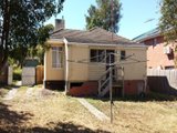https://images.listonce.com.au/custom/160x/listings/12-cromwell-street-burwood-vic-3125/552/01743552_img_03.jpg?-zxCLpg3UqU
