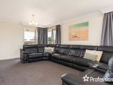 https://images.listonce.com.au/custom/160x/listings/12-crown-point-chirnside-park-vic-3116/378/01526378_img_03.jpg?7-SCzAhBn60