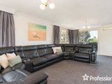 https://images.listonce.com.au/custom/160x/listings/12-crown-point-chirnside-park-vic-3116/378/01526378_img_04.jpg?SEzTtdIJ7wc