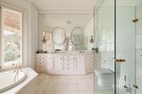 https://images.listonce.com.au/custom/160x/listings/12-culla-hill-eltham-vic-3095/590/01936590_img_18.jpg?O4uBzsupUVk