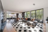 https://images.listonce.com.au/custom/160x/listings/12-davis-street-kew-vic-3101/959/01950959_img_04.jpg?rhwh4RMMBcU