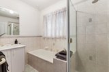 https://images.listonce.com.au/custom/160x/listings/12-delamere-drive-chirnside-park-vic-3116/297/00641297_img_03.jpg?Crsnnu7OHzw
