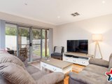 https://images.listonce.com.au/custom/160x/listings/12-denman-street-kilsyth-vic-3137/252/01526252_img_02.jpg?1NETRWRnynA