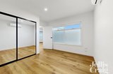 https://images.listonce.com.au/custom/160x/listings/12-donald-avenue-essendon-vic-3040/781/01681781_img_09.jpg?Ow32XfE4RUE