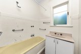 https://images.listonce.com.au/custom/160x/listings/12-dora-avenue-blackburn-vic-3130/968/01644968_img_05.jpg?5wbdGAH9ymw