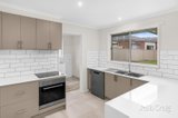 https://images.listonce.com.au/custom/160x/listings/12-downing-drive-canadian-vic-3350/966/01947966_img_04.jpg?Xn53pqGOqS8