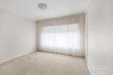 https://images.listonce.com.au/custom/160x/listings/12-downing-drive-canadian-vic-3350/966/01947966_img_09.jpg?KnQtNcoBLt0
