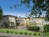 https://images.listonce.com.au/custom/160x/listings/12-earls-court-balwyn-north-vic-3104/461/01017461_img_01.jpg?_e79J3dAS1g