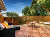 https://images.listonce.com.au/custom/160x/listings/12-efron-court-box-hill-north-vic-3129/471/01683471_img_08.jpg?XSBN-J9FGIs