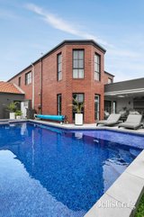 https://images.listonce.com.au/custom/160x/listings/12-eliza-close-williamstown-north-vic-3016/249/01820249_img_19.jpg?Yow2DVmek_Q
