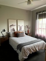 https://images.listonce.com.au/custom/160x/listings/12-elizabeth-street-st-albans-park-vic-3219/935/01851935_img_07.jpg?24fNxAMTmp0