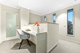 https://images.listonce.com.au/custom/160x/listings/12-elm-grove-mount-waverley-vic-3149/573/01661573_img_10.jpg?xDO_VbD_UEE