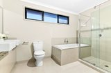 https://images.listonce.com.au/custom/160x/listings/12-elm-grove-mount-waverley-vic-3149/573/01661573_img_14.jpg?aKEfoTeno5g