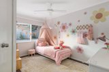 https://images.listonce.com.au/custom/160x/listings/12-elmwood-rise-eltham-north-vic-3095/034/01692034_img_11.jpg?81QLa6Am9SI