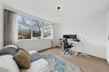 https://images.listonce.com.au/custom/160x/listings/12-erindale-avenue-ripponlea-vic-3185/639/01979639_img_08.jpg?5G_D6HTT5eQ