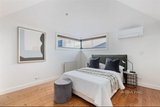 https://images.listonce.com.au/custom/160x/listings/12-evelina-road-toorak-vic-3142/349/01846349_img_11.jpg?uLn5fMbqNYY