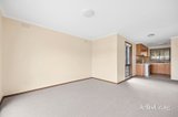 https://images.listonce.com.au/custom/160x/listings/12-everett-close-herne-hill-vic-3218/206/01905206_img_03.jpg?OnMiJHetlAo