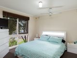 https://images.listonce.com.au/custom/160x/listings/12-foulds-court-montrose-vic-3765/164/01524164_img_09.jpg?4IFzI78_TTg