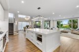 https://images.listonce.com.au/custom/160x/listings/12-francis-street-mount-waverley-vic-3149/195/01605195_img_06.jpg?lphcWVbslPM